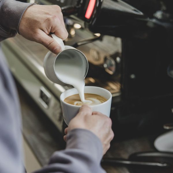 Barista Training Tips: How to Improve Coffee Skills at Any Level
